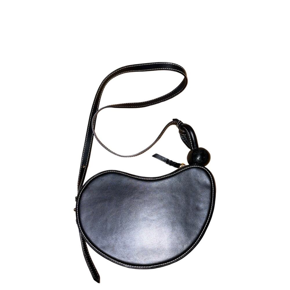 Ballen Semilla Bota Black Leather Kidney-Shaped Shoulder Bag in Nero Black